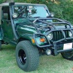Protetor frontal “quebra-mato” gigante para Jeep