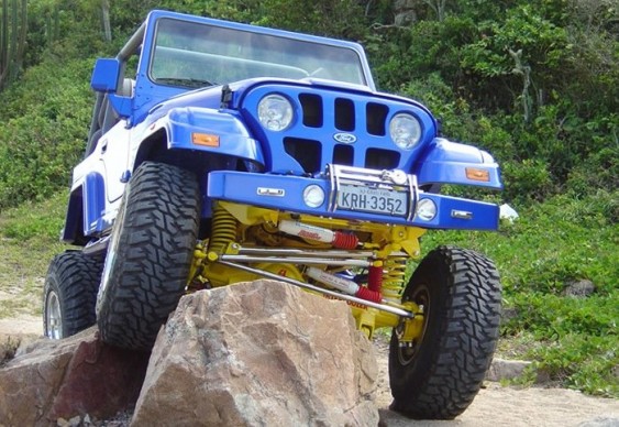 Jeep Willys CJ5 Mamute
