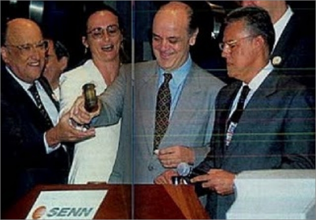 Serra - deboche na entrega patrimônio público