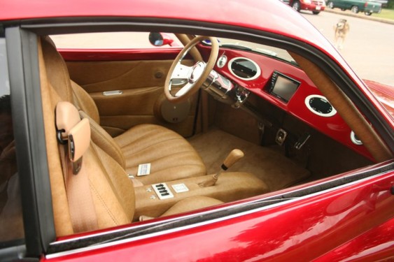 Painel, Volante, câmbio e bancos de Karmann Ghia