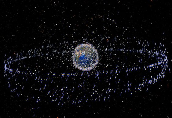 Lixo espacial orbita planeta Terra