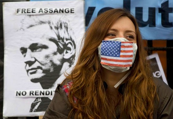 Liberdade para Julian Assange