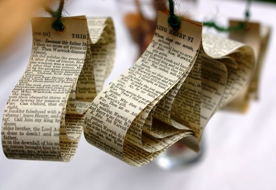 Enfeites ecológicos de Natal Guirlandas recicladas de Natal