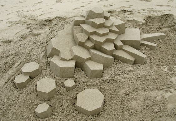 Escultura feita com areia