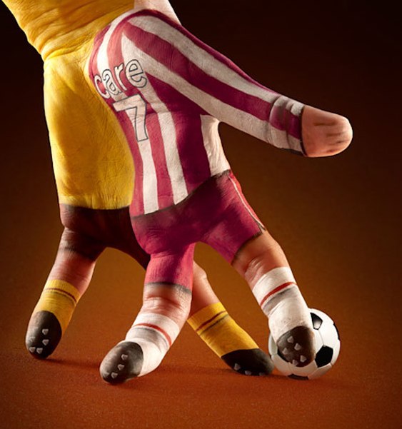 Futebol com mãos e dedos