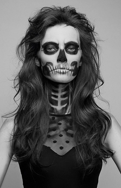 Skull Make-Up