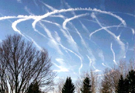 Nuvens chemtrails