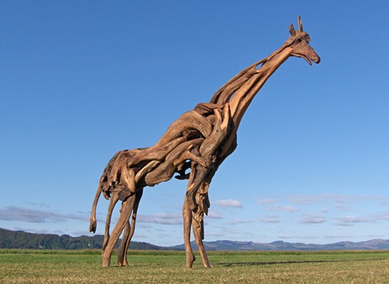 Escultura animal selvagem