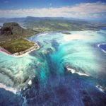 Surreal ilusão de ótica da Cachoeira Submarina nas Ilhas Maurício