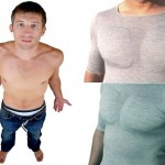 Camiseta masculina cria músculo falso com enchimento de espuma
