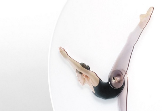 Bailarina em relógio de parede Relógio de madeira e acrílico