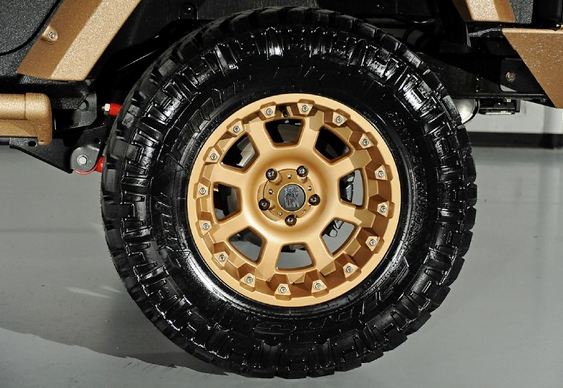 Jeep Wrangler de duas cores