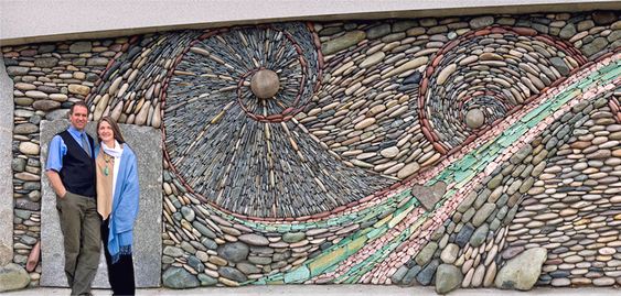 Arte decorativa com pedras redondas