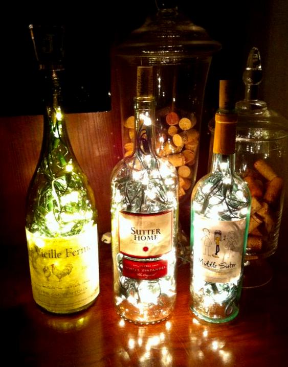 Luminárias com garrafas de bebidas Iluminação de Natal com reciclagem