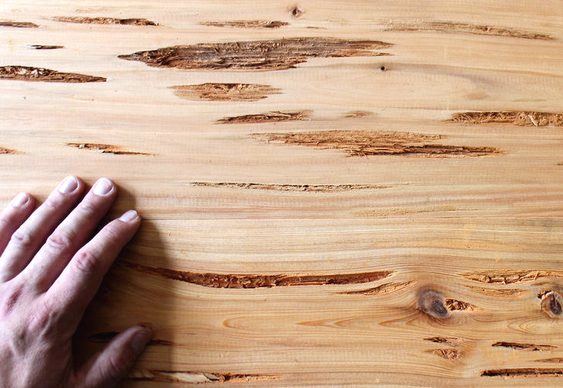 O que fazer com madeira cheia de imperfeições