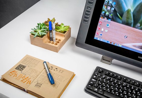 Enfeite para mesa de computador