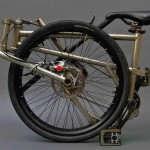 A bicicleta dobrável de titânio mais leve e compacta do mundo