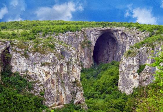 Caverna Prohodna Grutas na Europa