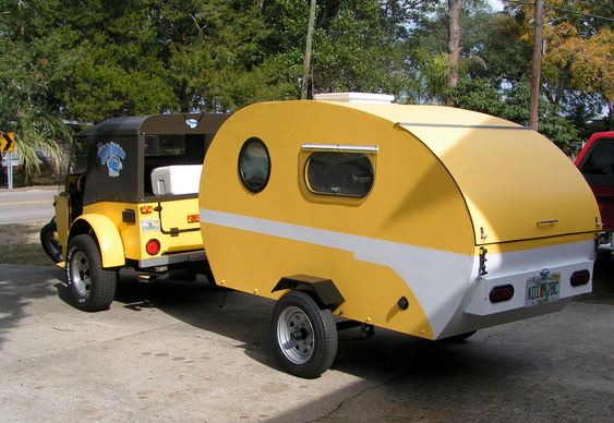 Triciclo com trailer Trailer com forma de lágrima