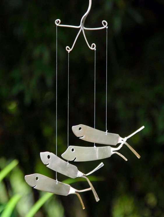 Reciclagem de talheres velhos