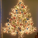Painel luminoso de parede substitui árvore de Natal comum