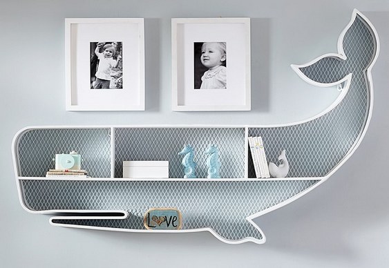 Decoração com baleia branca