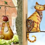 Esculturas de gatos de metal para decorar varandas e jardins