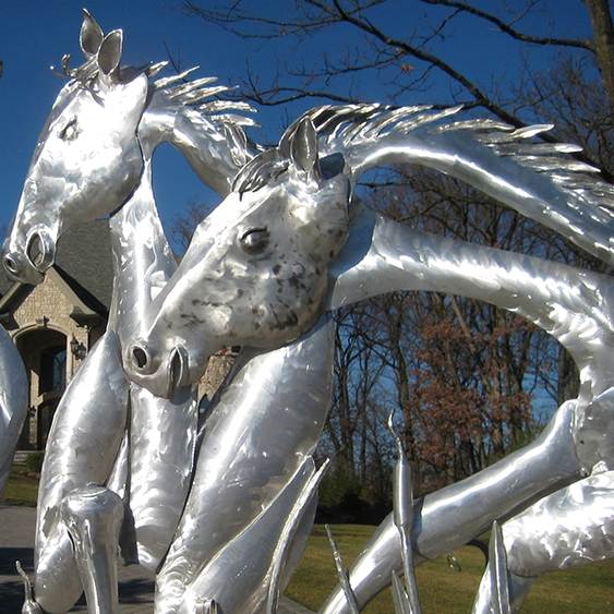 Esculturas de cavalos
