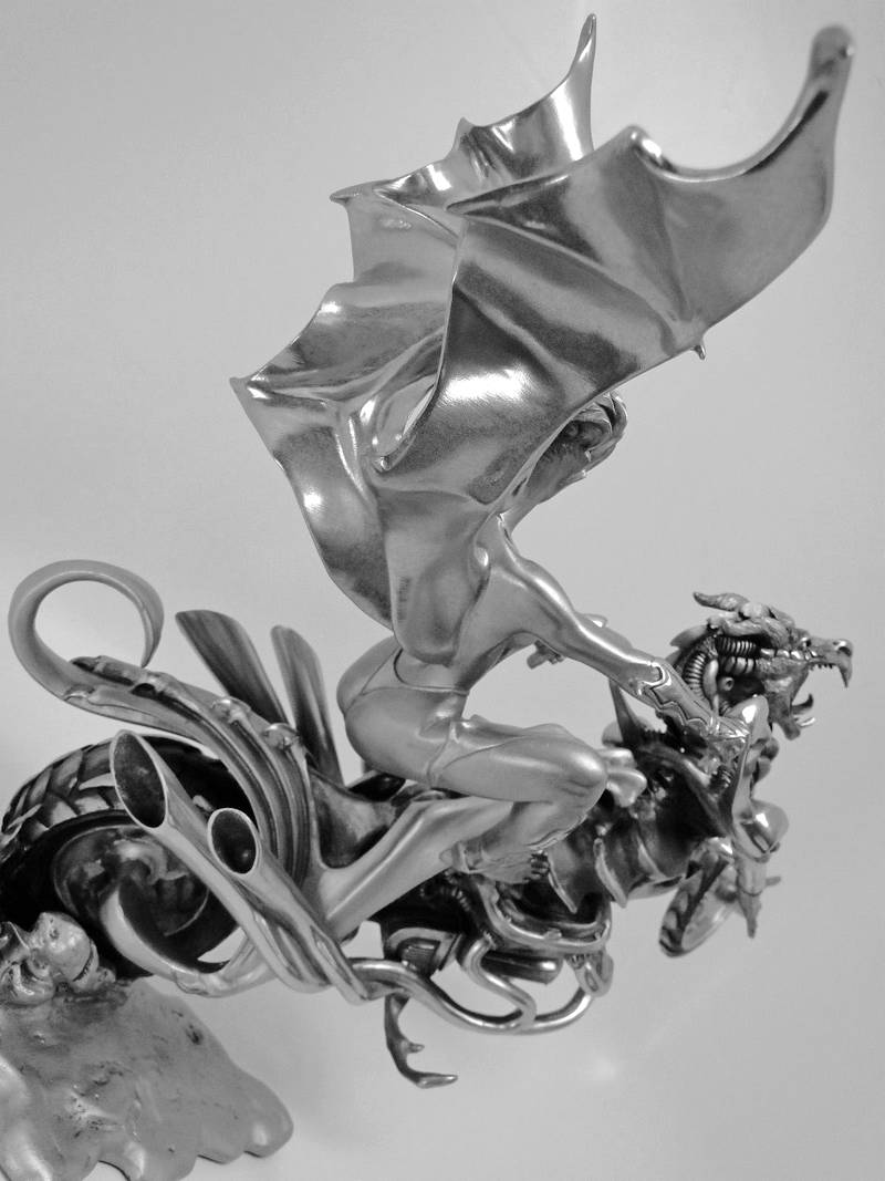 Escultura em pewter