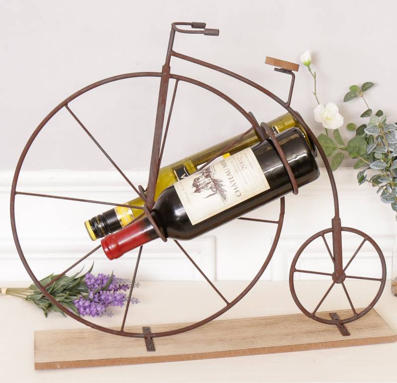 Bicicleta suporte para garrafas de vinho Serralheria artística em Petrópolis - RJ