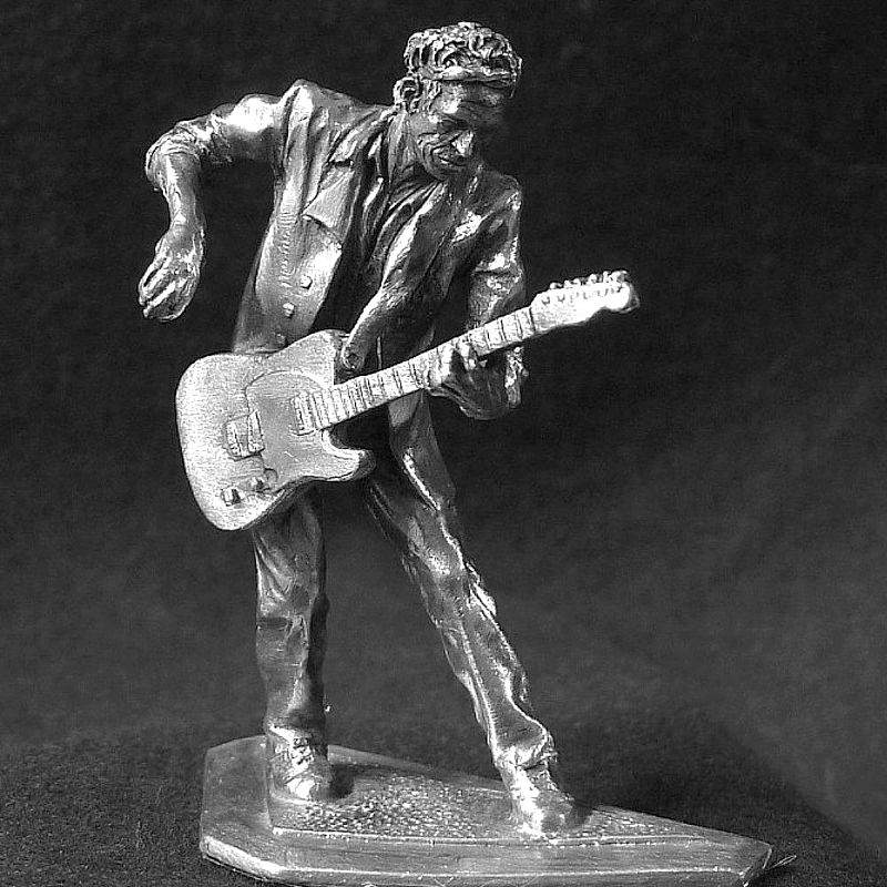 Estatueta do guitarrista dos Rolling Stones