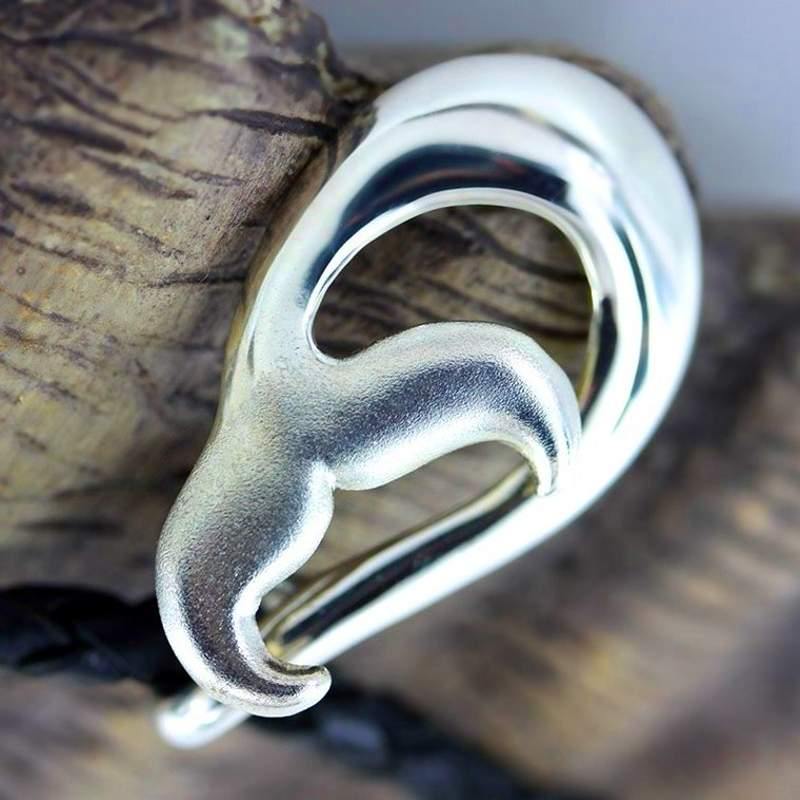 Acessório de metal moda praia