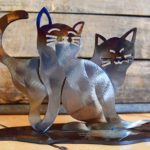 Gatos em escultura de metal para chão e prateleira