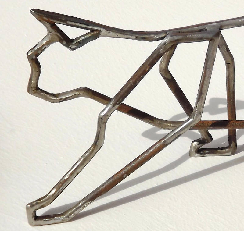 Escultura de gato com vergalhões Gato rústico de metal