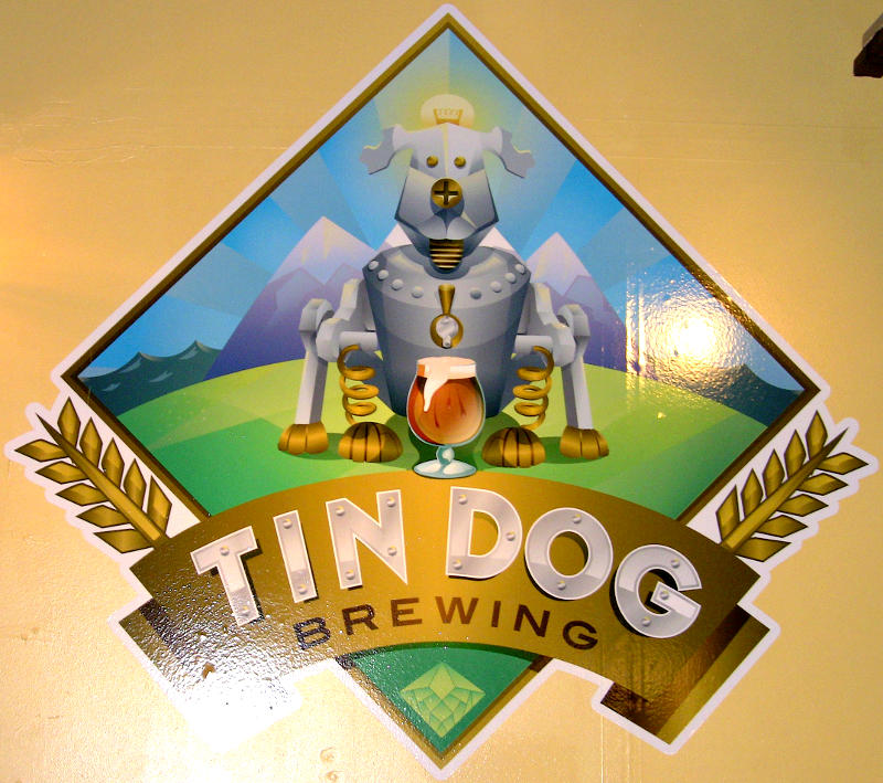 Logomarca de cerveja artesanal Tin Dog Brewing Seattle