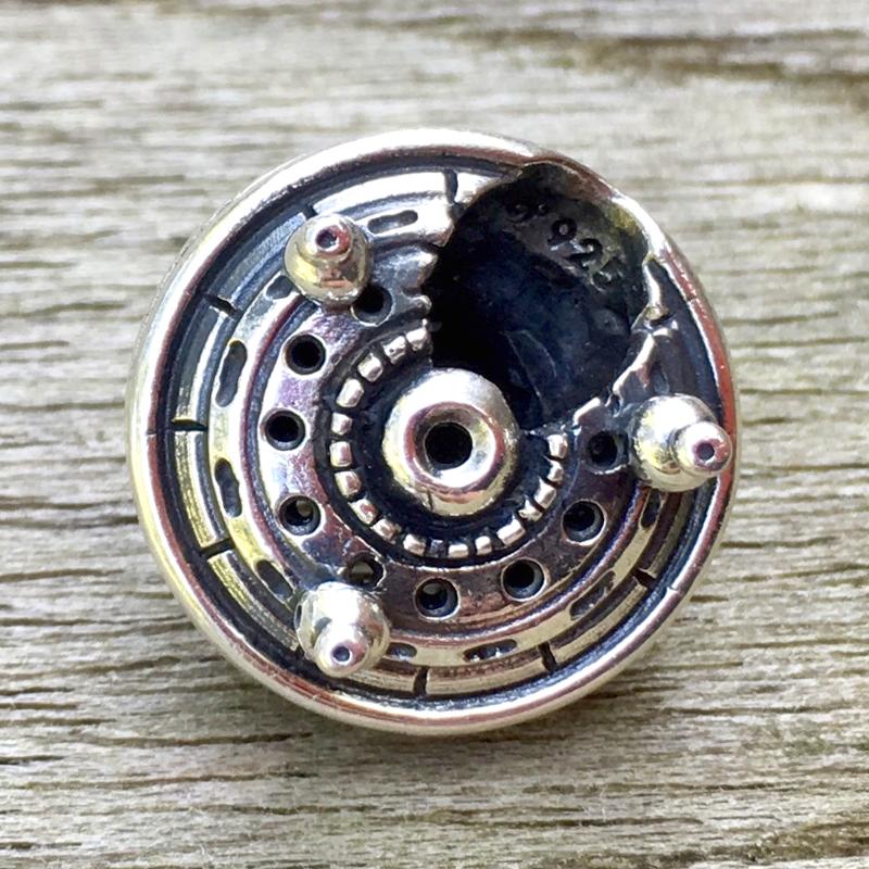 OVNI para colar e pulseira