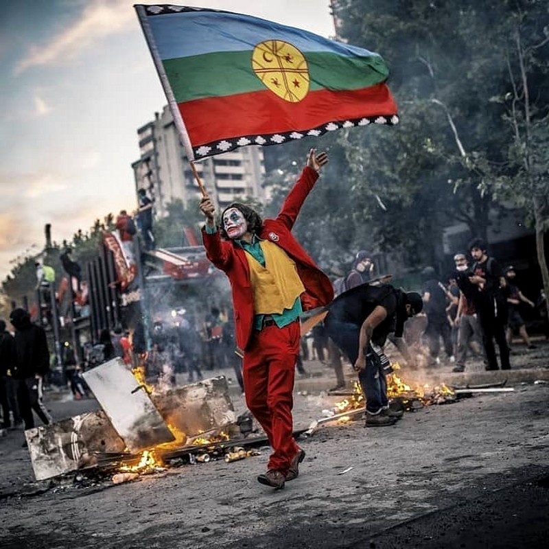 Coringa em protesto no Chile