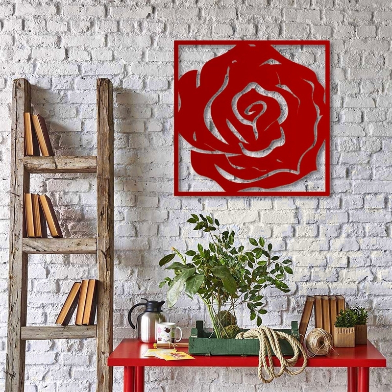 Quadro com flor metálica