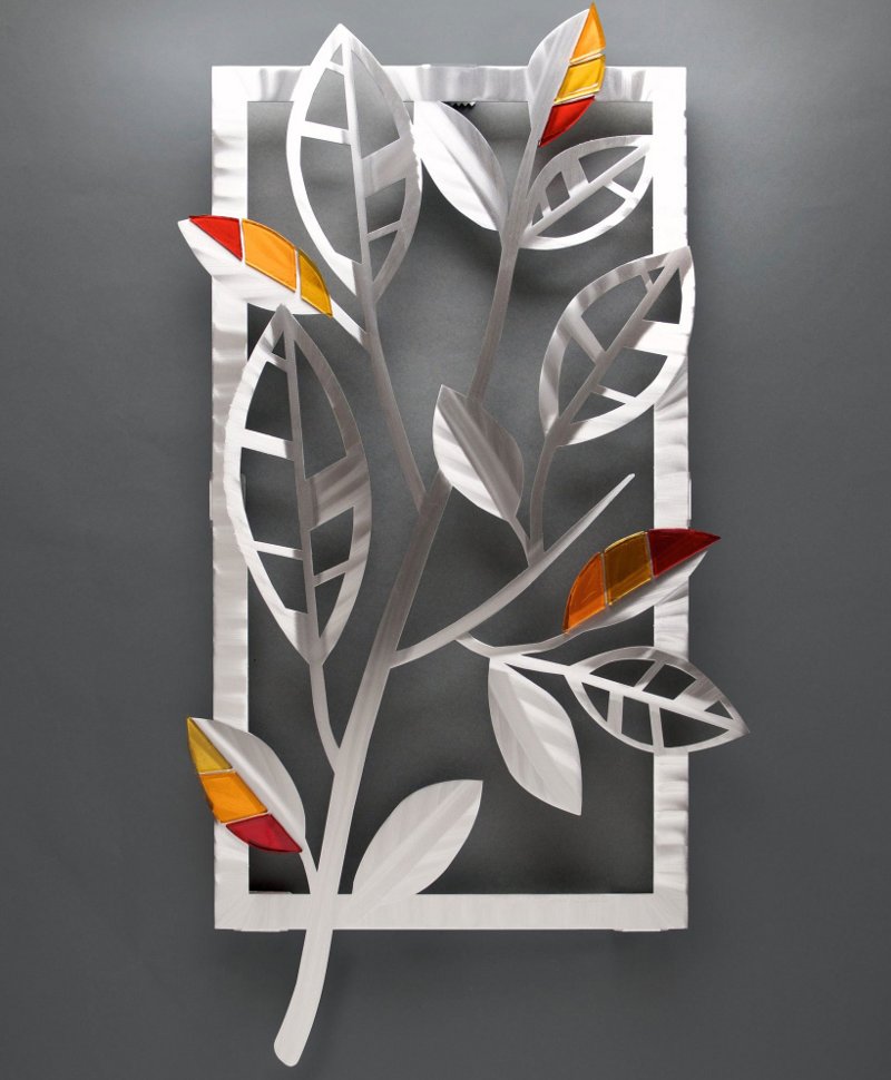 Decoração com folhas de metal