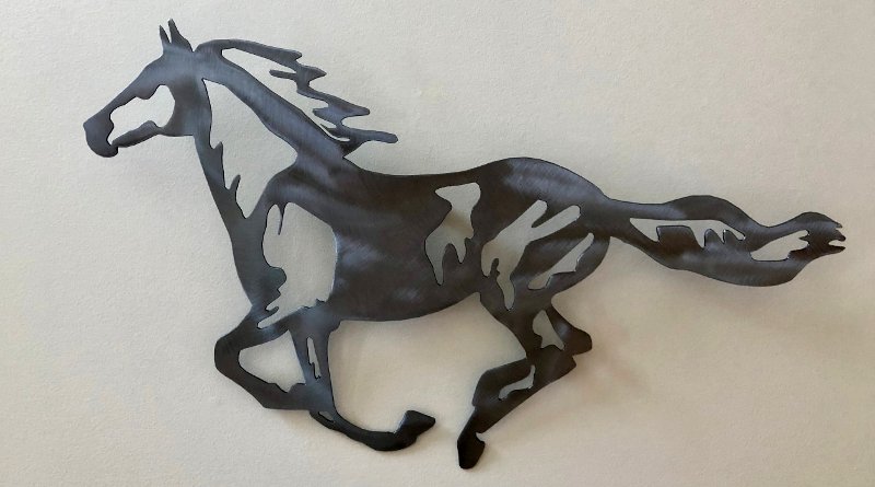 Escultura para decorar parede com tema rural