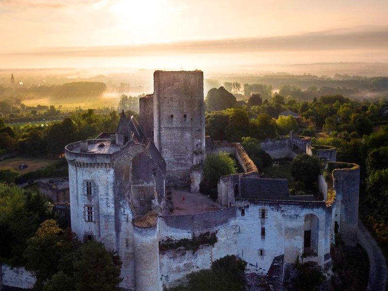 Castelo em Loches, no Vale do Loire, França