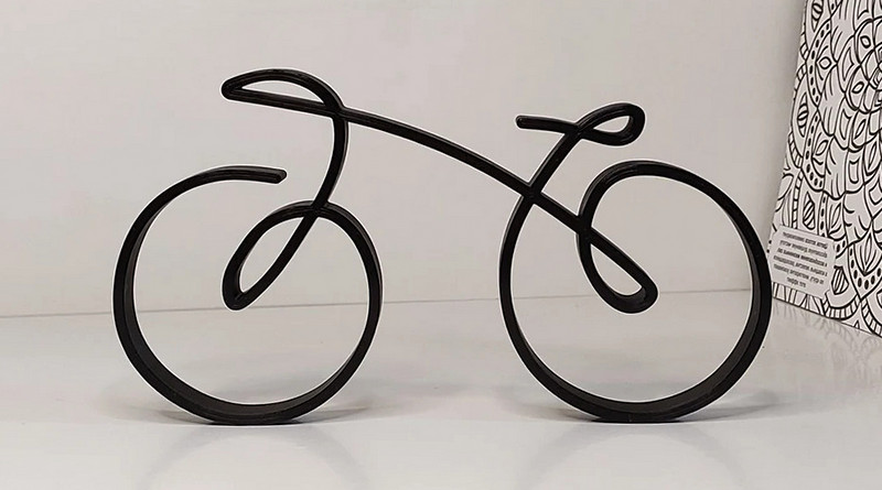 Bike de metal estilo line art